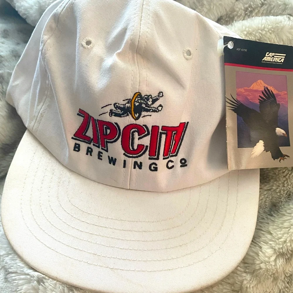 Zip City Brewing Co White NWT Hat